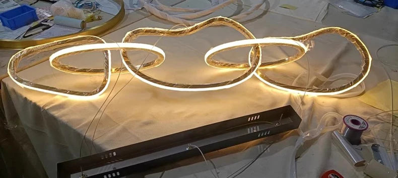 Modern LED Wave Pendant Light | Ceiling Pendant | Dining Room & Living Room | Contemporary Home Lighting